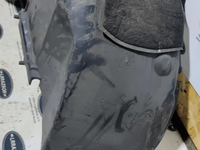 Подкрылок задний правый Range Rover L322 02-12