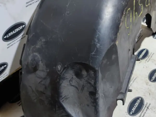 Подкрылок задний левый Range Rover L322 02-12