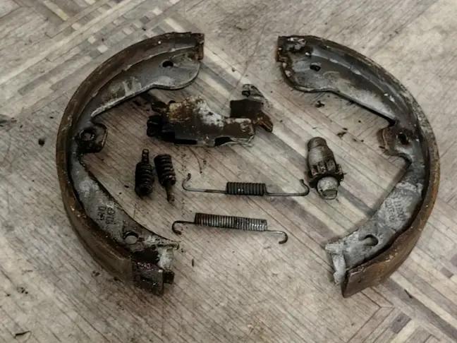 Механиз ручника Range Rover 3 L322 05-12