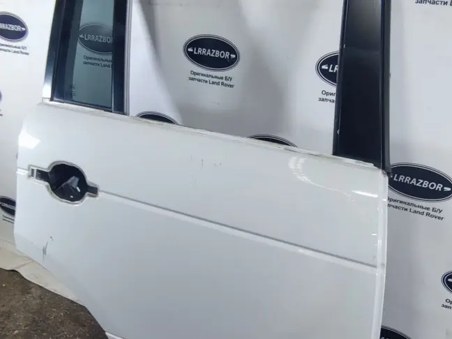 Дверь задняя правая Range Rover L322 2002-2012