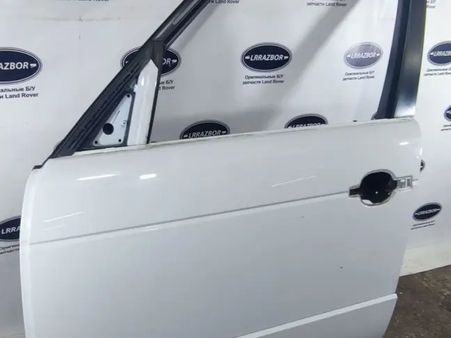 Дверь передняя левая Range Rover L322 2002-2012