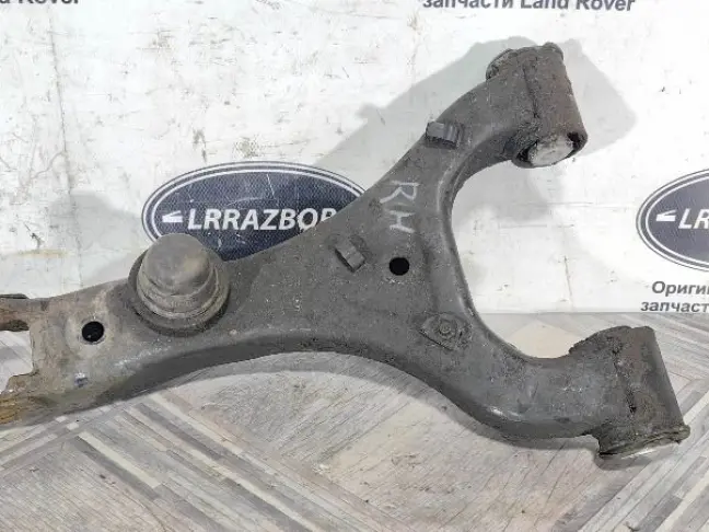 Рычаг задний правый верхний Range Rover L322 02-12