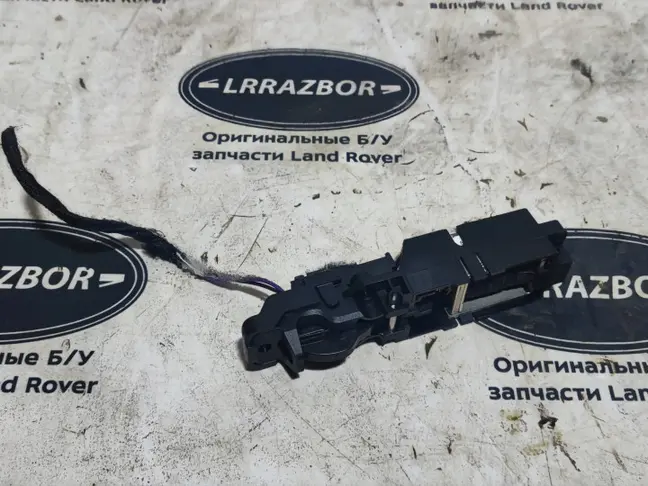 Замок бардачка Range Rover Sport 2 L494