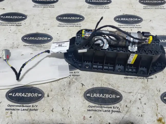 Подушка в торпеду Range Rover Sport 2 L494