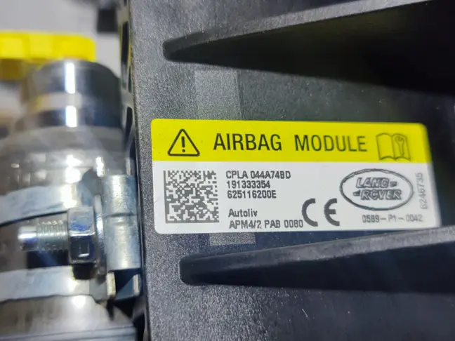 Подушка в торпеду Range Rover Sport 2 L494