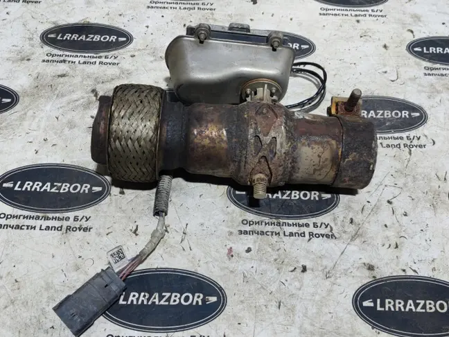 Заслонка на выхлоп Range Rover  Velar L560