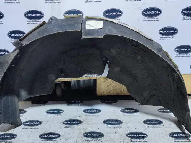 Подкрылок задний правый Range Rover Sport 2 L494