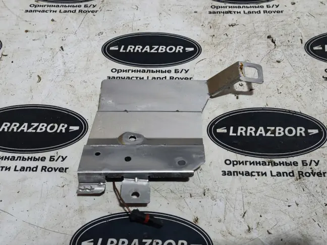 Антенна усилитель Range Rover Sport2 L494 2019