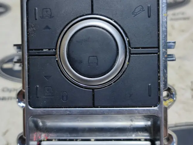 Панель управления Террэйн респонс Sport 2 L494