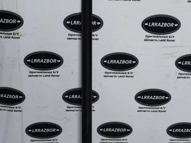 Молдинг стекла передний правый Sport 2 L494