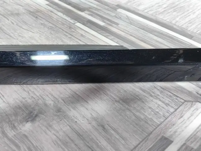 Молдинг стекла передний левый Sport 2 L494