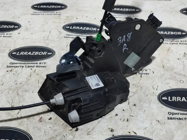 Замок двери задней правой Range Rover Sport 2 L494