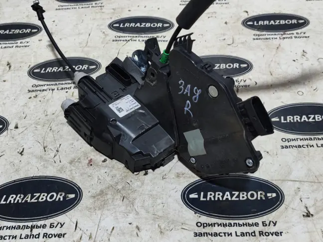 Замок двери задней правой Range Rover Sport 2 L494