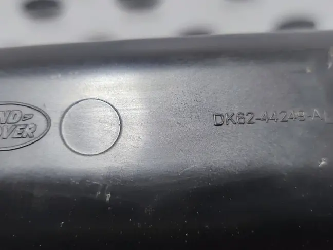 Водосток багажника Range Rover Sport 2 L494