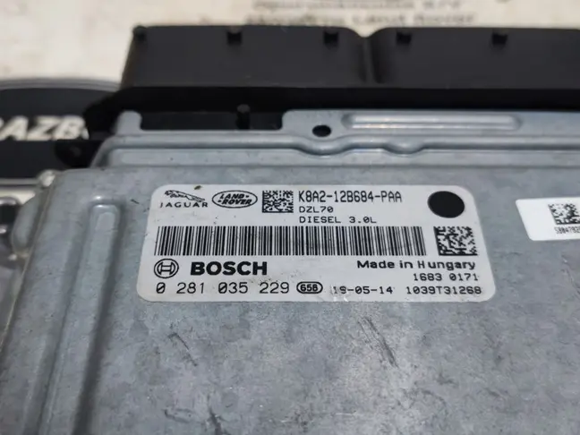 ЭБУ  двигателем Range Rover Sport 2 L494
