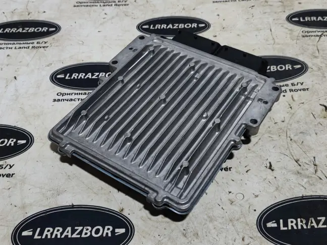 ЭБУ  двигателем Range Rover Sport 2 L494