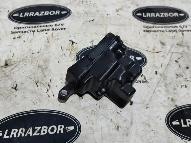Бачок вакуумный Range Rover Sport 2 306DT