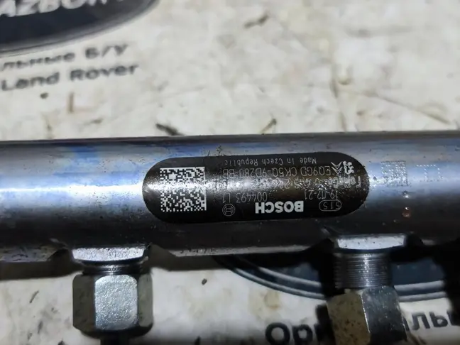 Рампа топливная правая Range Rover Sport 2 306DT