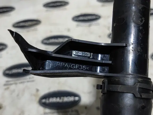 Патрубок охлаждения Range Rover Sport 2 306DT