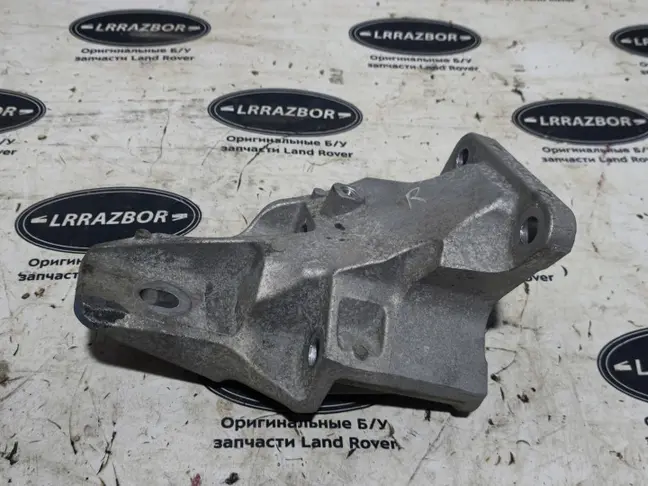 Кронштейн ДВС правый Range Rover Sport 2 306DT