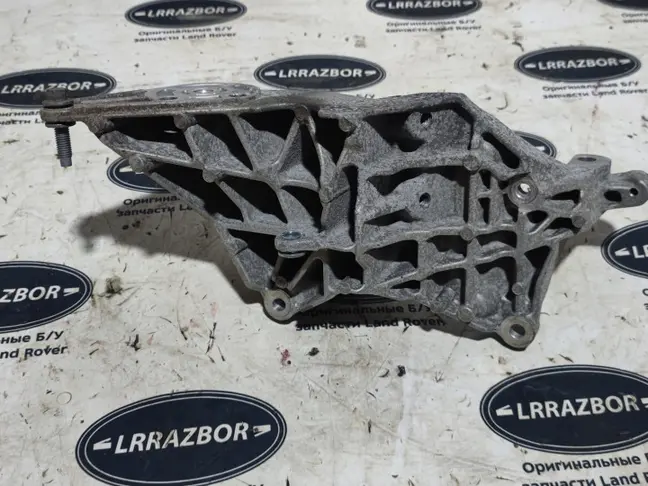 Кронштейн генератора Range Rover Sport 2 306DT