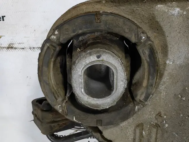 Подрамник задний Range Rover Sport 2 L494