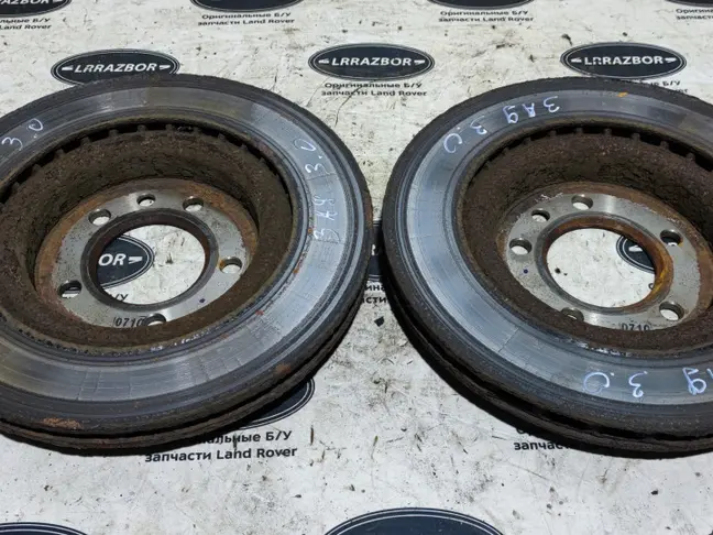 Диск тормозной задний  Range Rover L494 306DT 3.0