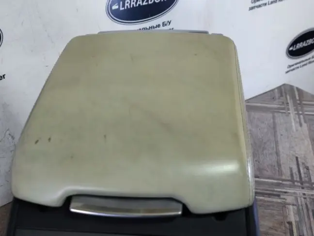 Консоль подлокотник Range Rover 3 L322 2009-2012