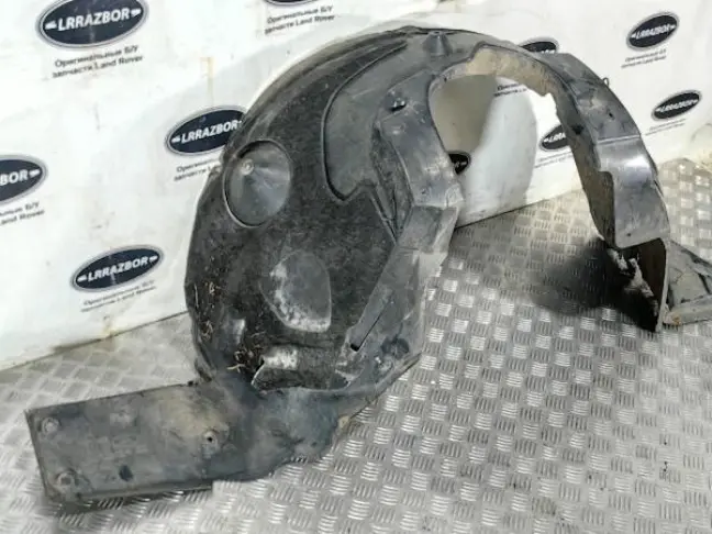 Подкрылок передний левый Range Rover L322 05-12