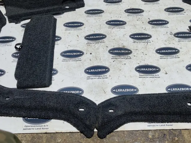 Обшивка багажника комплект Range Rover L322 02-12