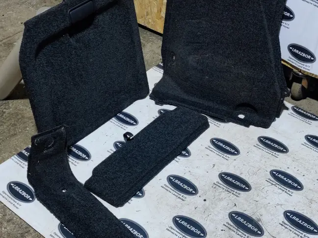 Обшивка багажника комплект Range Rover L322 02-12