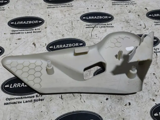 Накладка сидения левая Range Rover L322 07-12