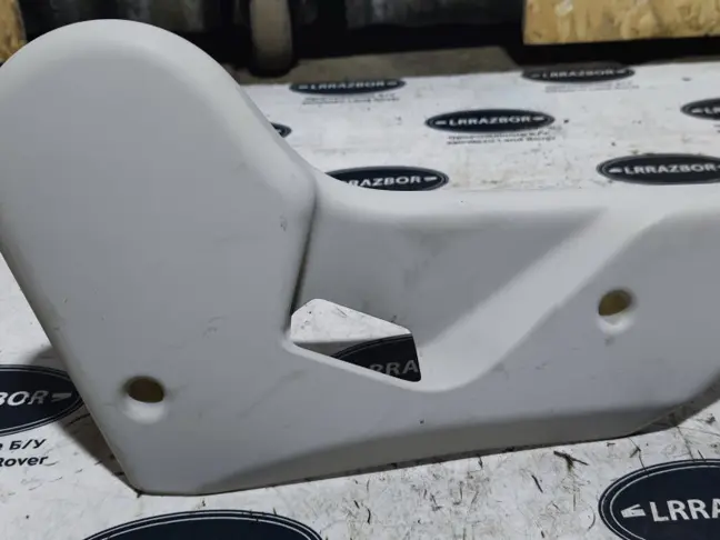 Накладка сидения левая Range Rover L322 07-12