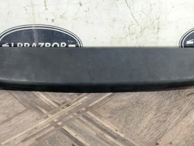 Стоп сигнал дополнительный Range Rover L322