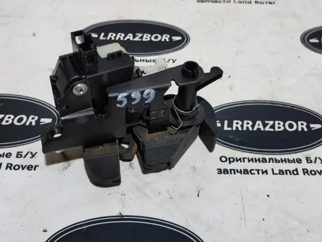 Замок откидного борта левый Range Rover L322 02-12