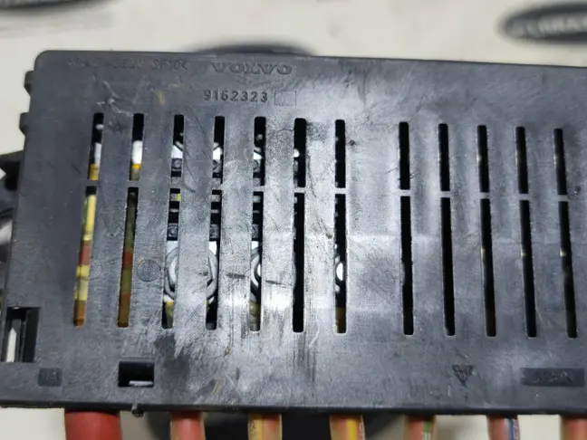 Cоединитель плавкий Range Rover 3 L322 448DT