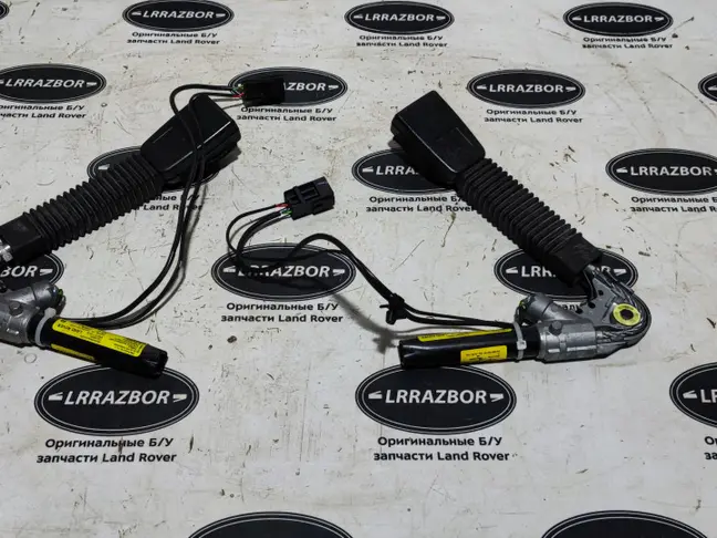 Преднатяжители ремня левый правый Range Rover L322