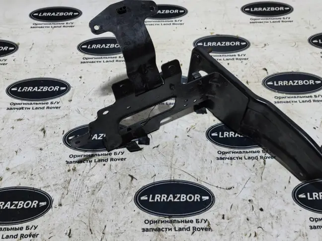 Кронштейн топливного фильтра Range Rover L322 448D