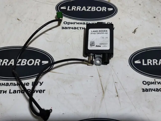 Антенна усилитель Range Rover 3 L322 2009-2012