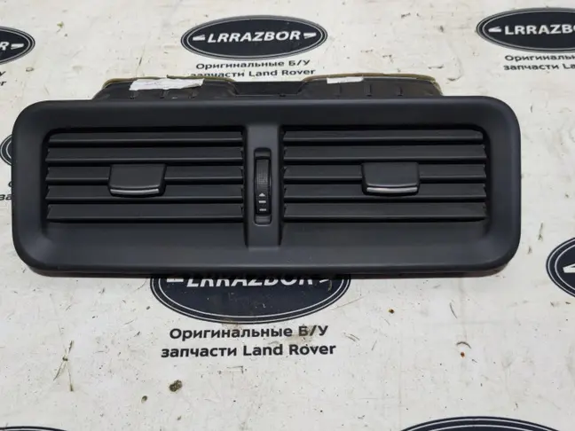 Дефлектор воздуховода верхний Range Rover L322