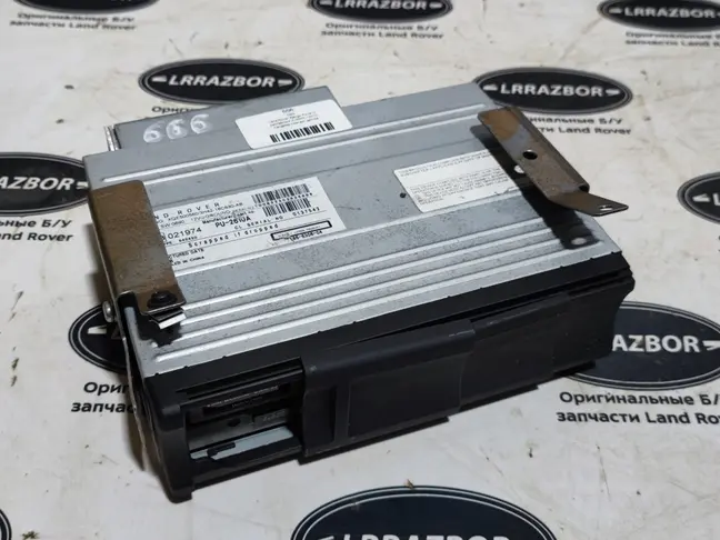 Ченджер компакт дисков Range Rover L322 07-12
