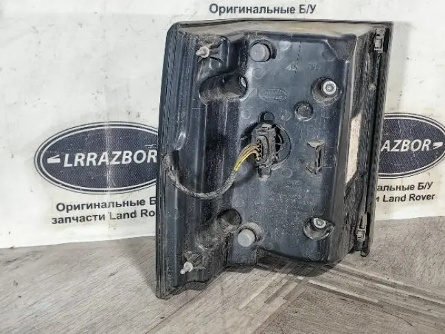 Фонарь правый битый Range Rover L322 2009-2012