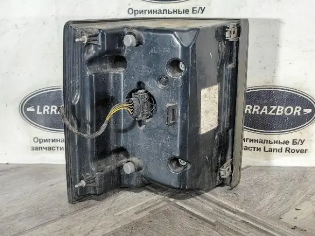 Фонарь правый битый Range Rover L322 2009-2012