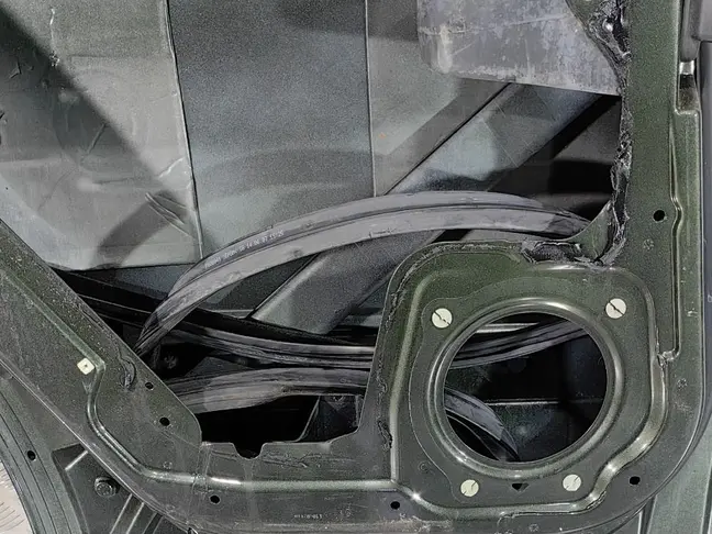 Дверь задняя левая Range Rover L322 2002-2012