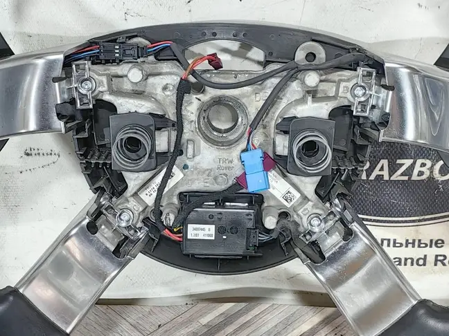 Руль с лепестками обогрев Range Rover 3 L322