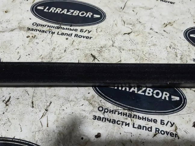 Бархотка передняя правая Range Rover 3 L322 02-12