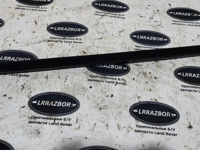 Бархотка передняя правая Range Rover 3 L322 02-12