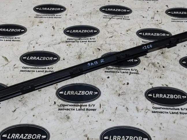 Бархотка задняя правая Range Rover 3 L322 02-12
