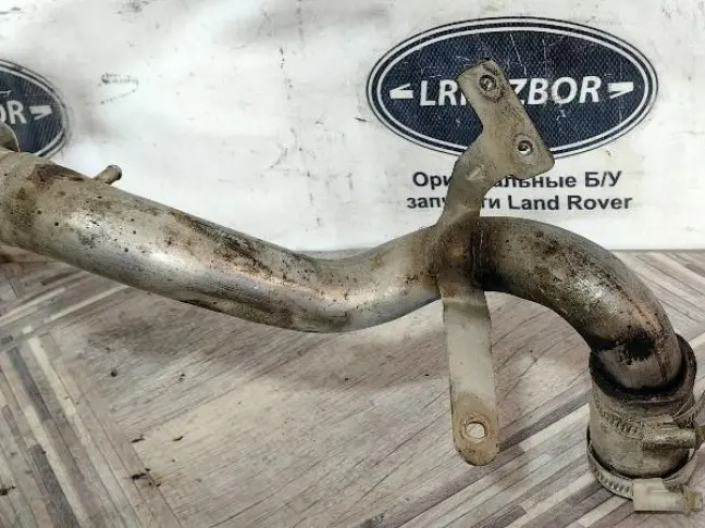 Патрубок турбины левый Range Rover 3 L322 448DT