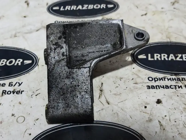 Кронштейн генератора Range Rover 3 L322 4.4 448DT